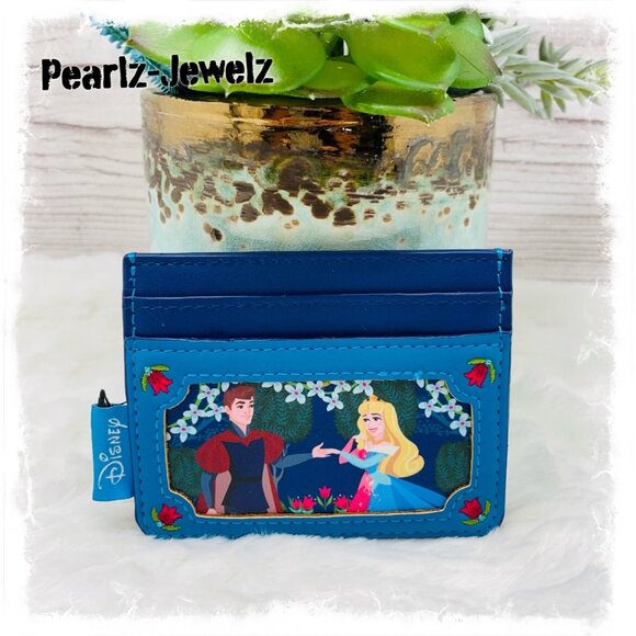 Loungefly Disney Sleeping Beauty Aurora Floral Cardholder BoxLunch Exclusive NWT - Picture 1 of 2